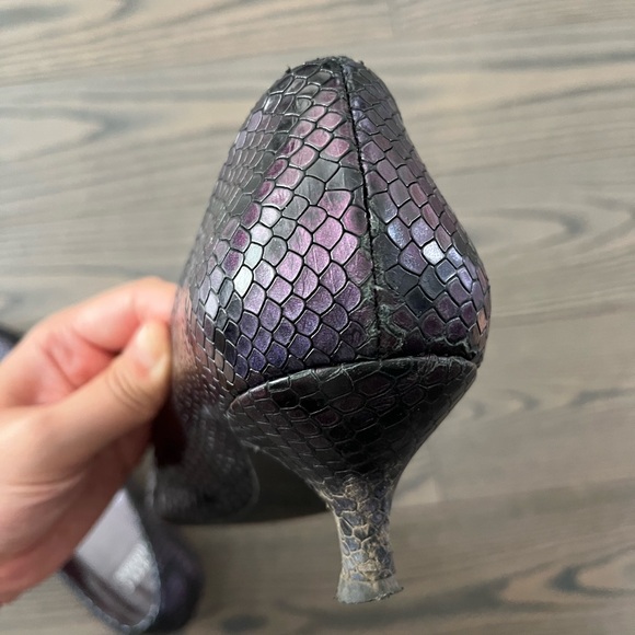 Stuart Weitzman | Boapoco Snake-Embossed | Pumps | Viola Rainbow | US 8 - Picture 5 of 6